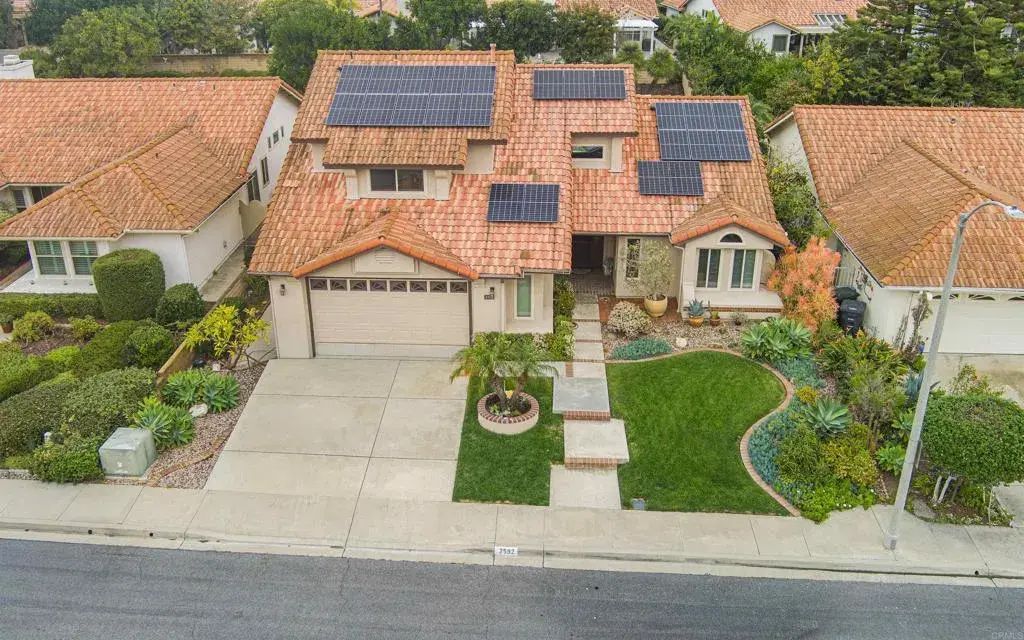 2592 Coronado Place, Vista