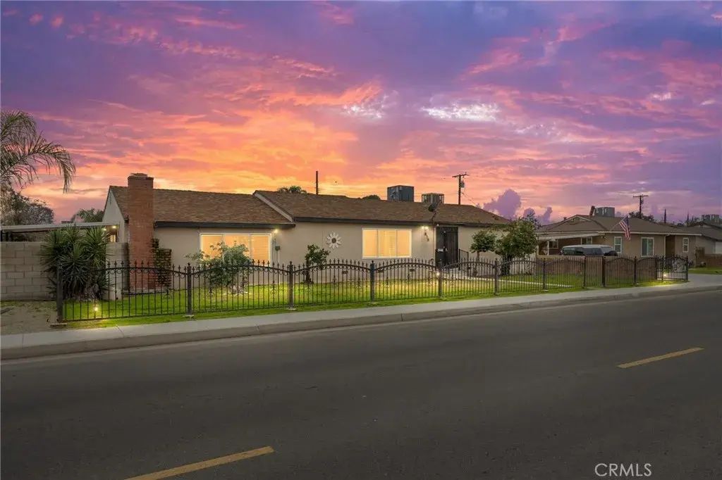 838 20th, Delano