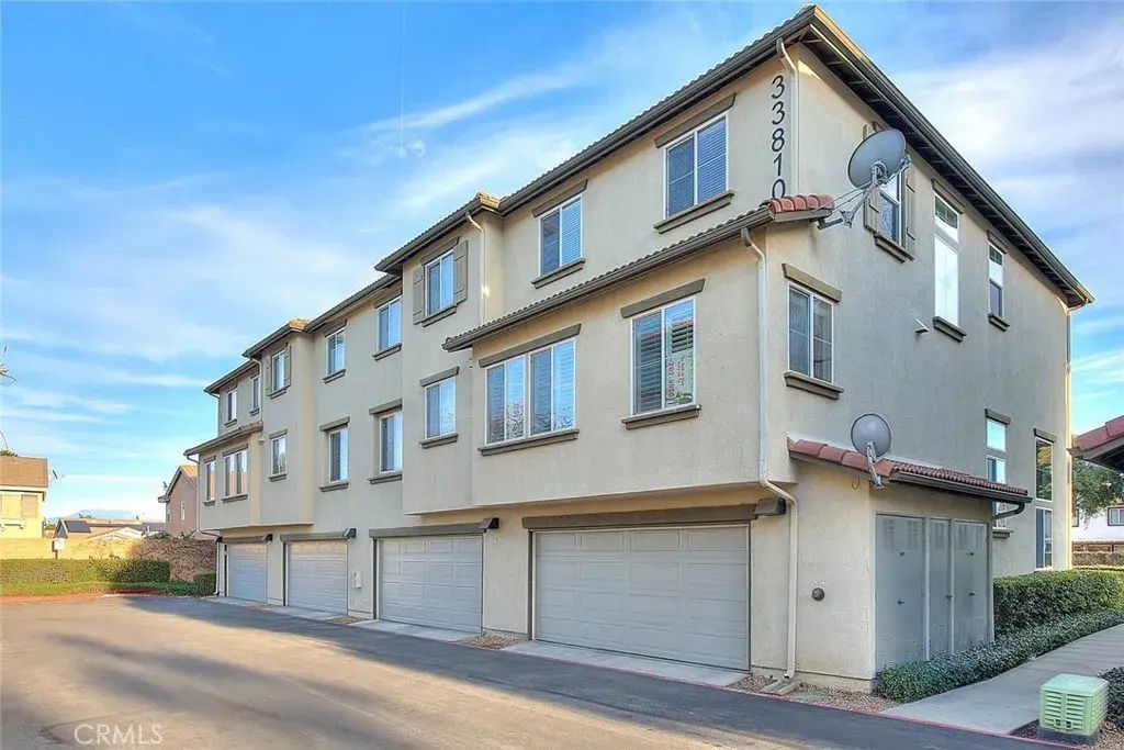33810 Willow Haven 101, Murrieta