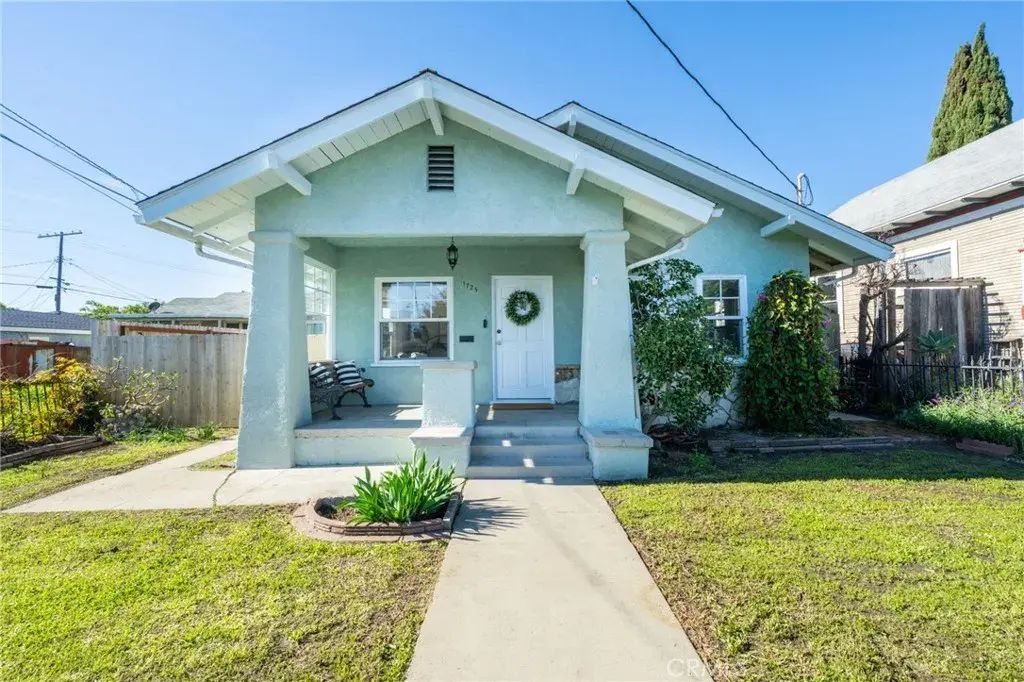 1725 S Centre Street, San Pedro