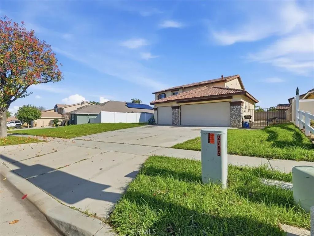 2775 S Buena Vista, Corona