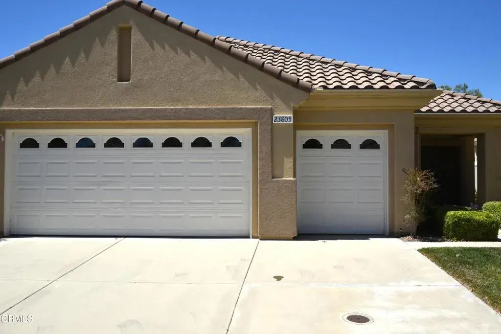 23805 Via Compadres, Murrieta