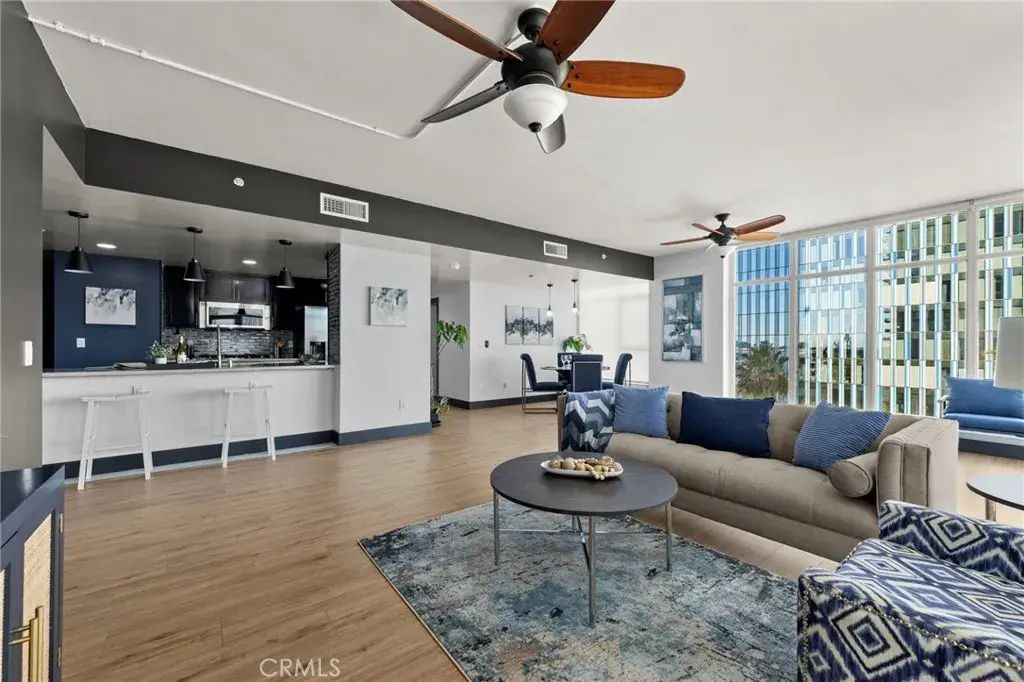 400 W Ocean Boulevard 606, Long Beach