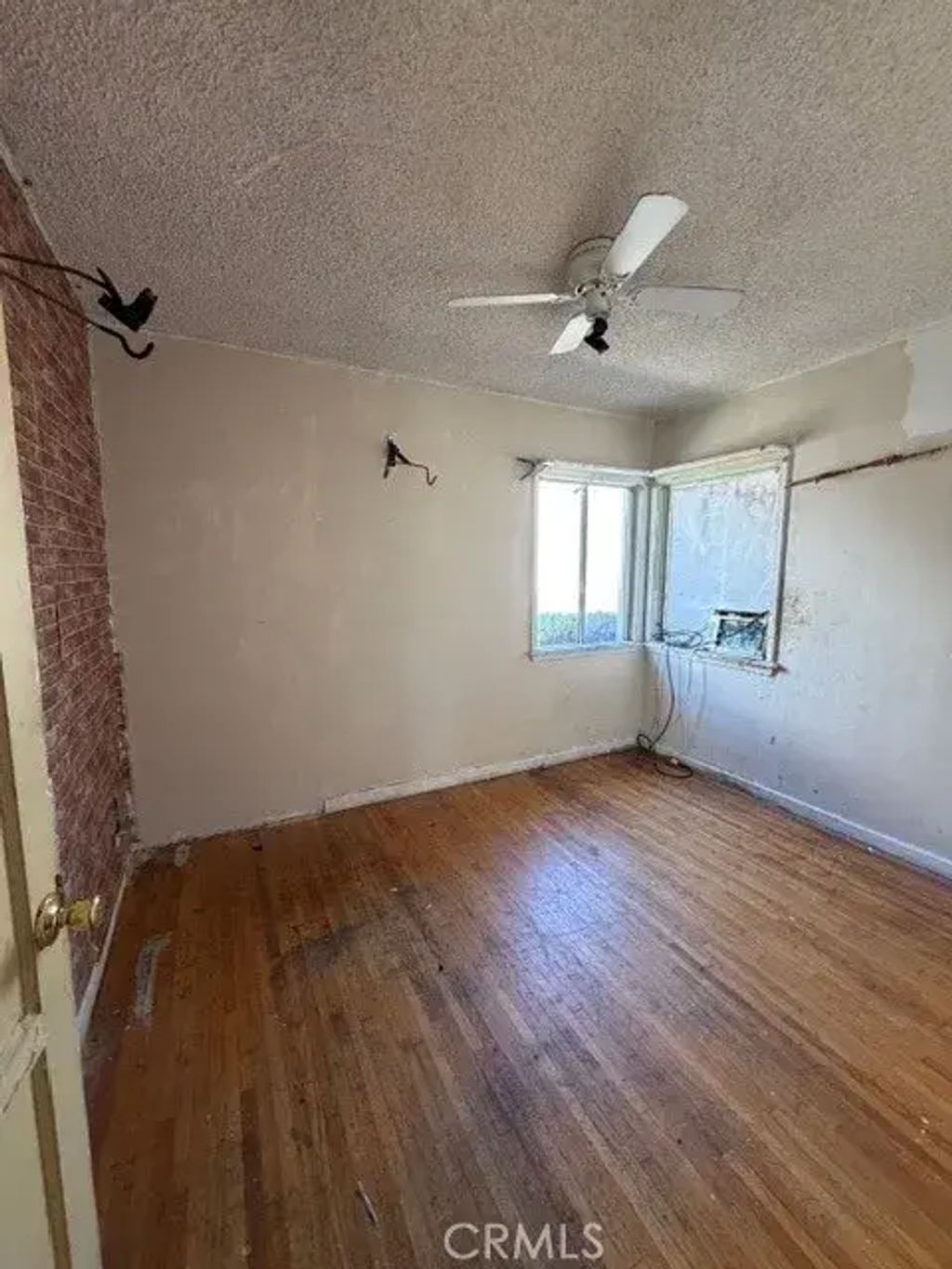 8317 La Villa, Downey