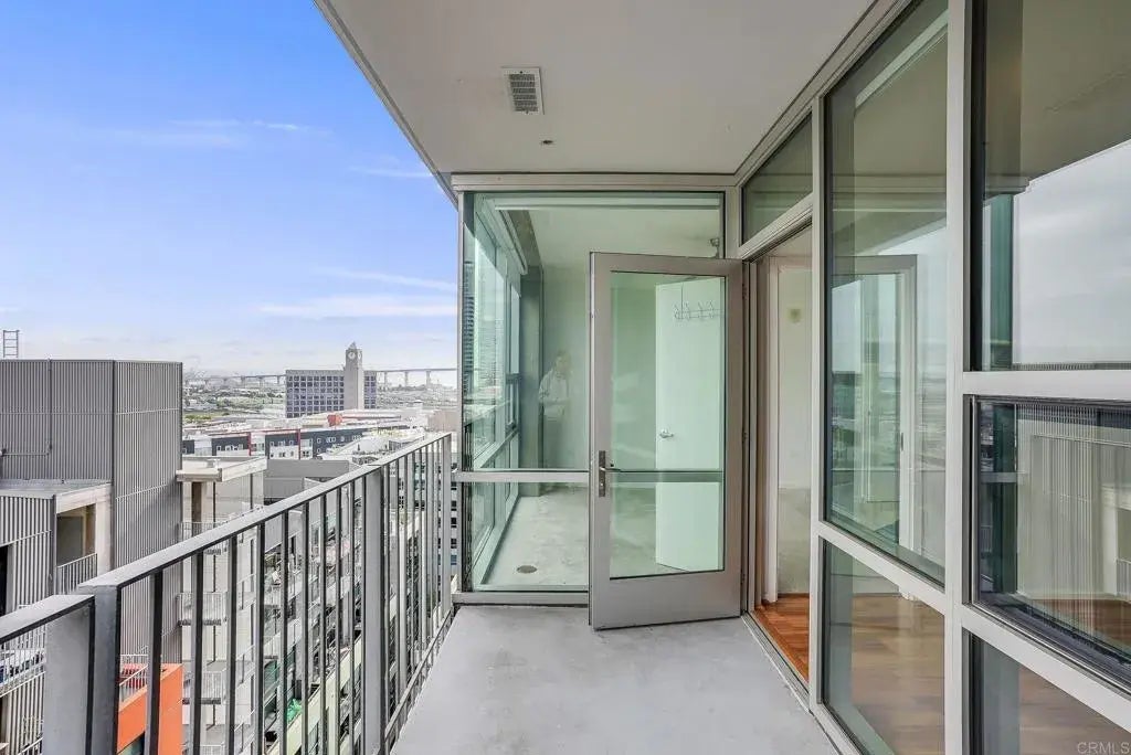 Photo of Listing #PTP2600230