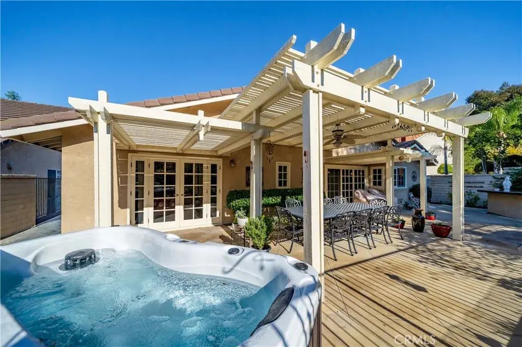 6430 E Oakview Lane, Anaheim Hills