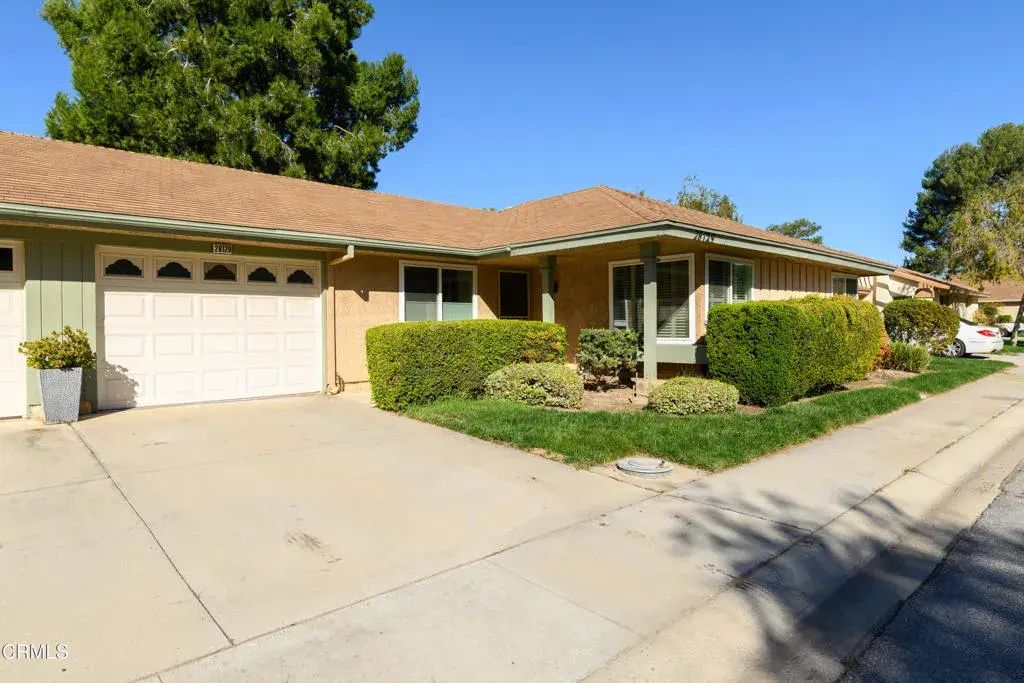 28129 Village 28, Camarillo