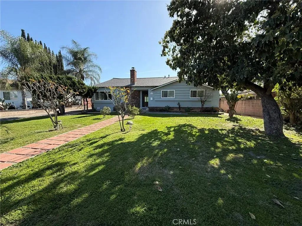 1538 E Larkwood, West Covina