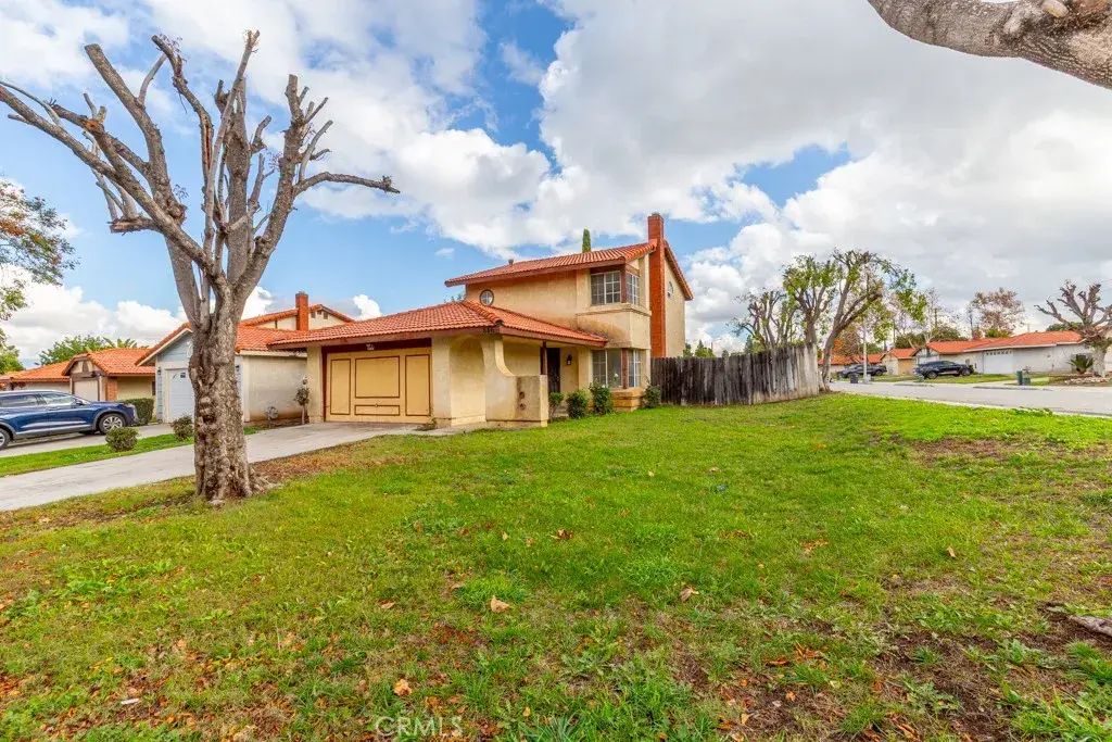 846 Santa Fe, Colton