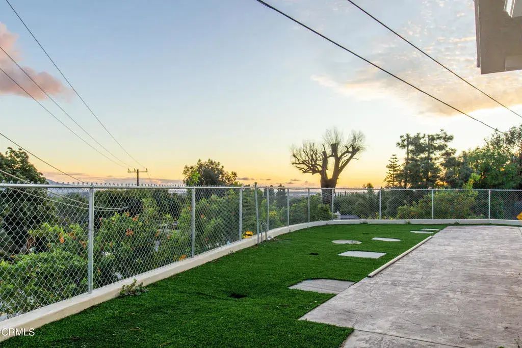 713 Mission Drive, Camarillo