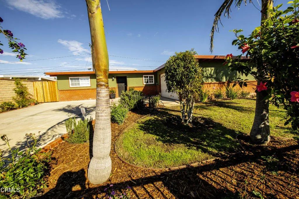 891 Salem Avenue, Oxnard