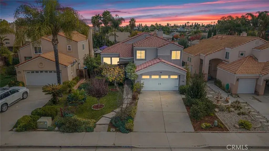 39784 Via Careza, Murrieta