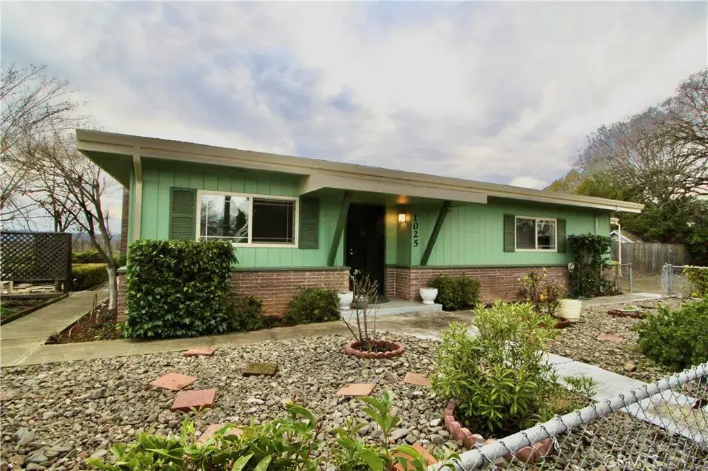 1025 Boggs Lane, Lakeport