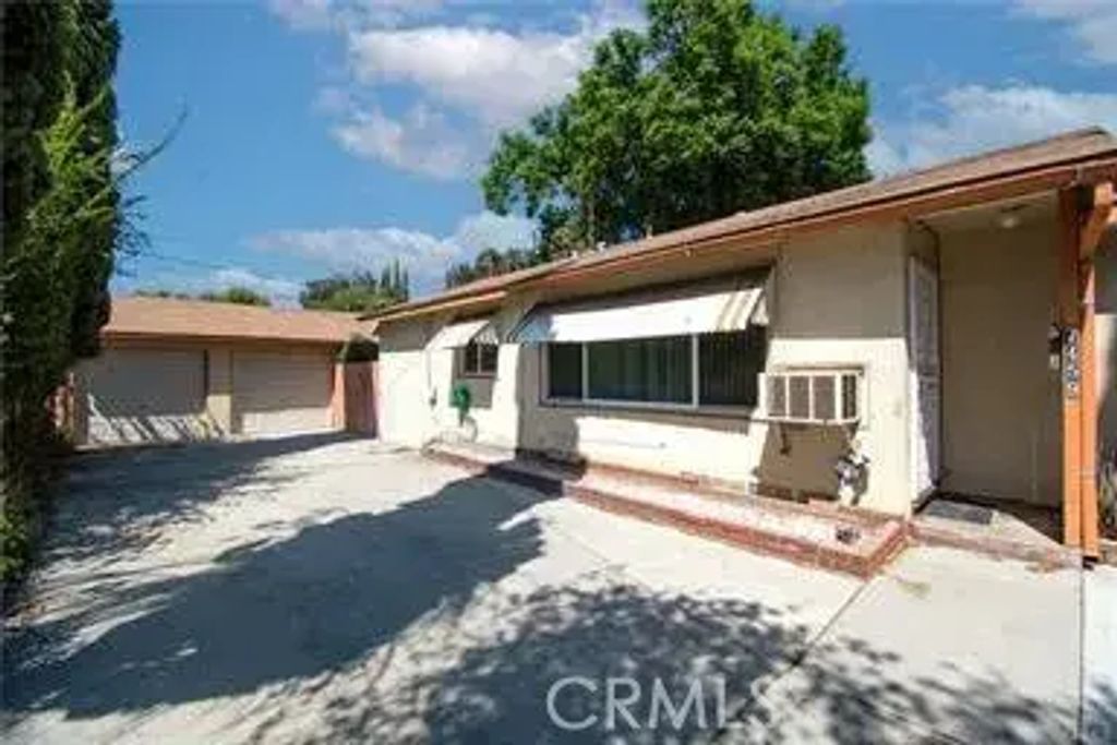 7457 Mt. Vernon A, Riverside
