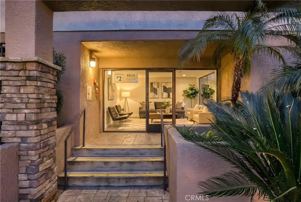 5525 Canoga Avenue 317, Woodland Hills