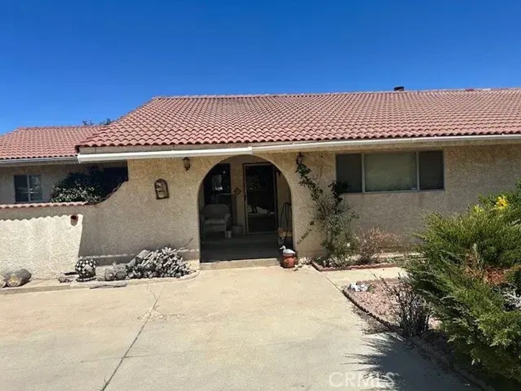 15160 Barcroft, Lake Hughes