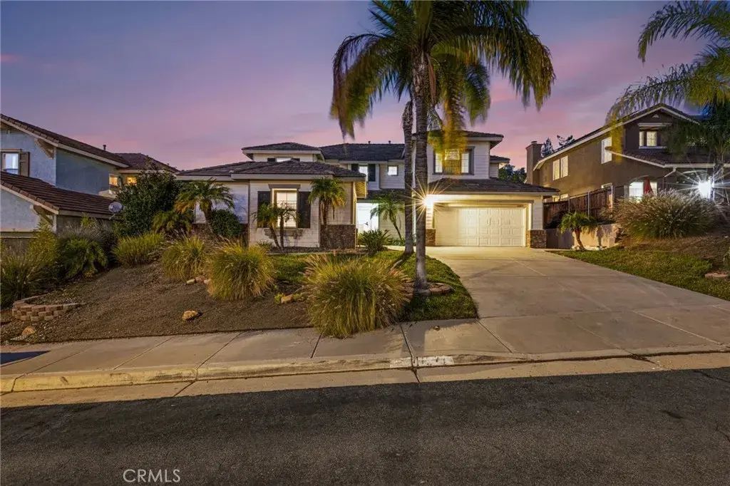 41871 Dahlias, Murrieta