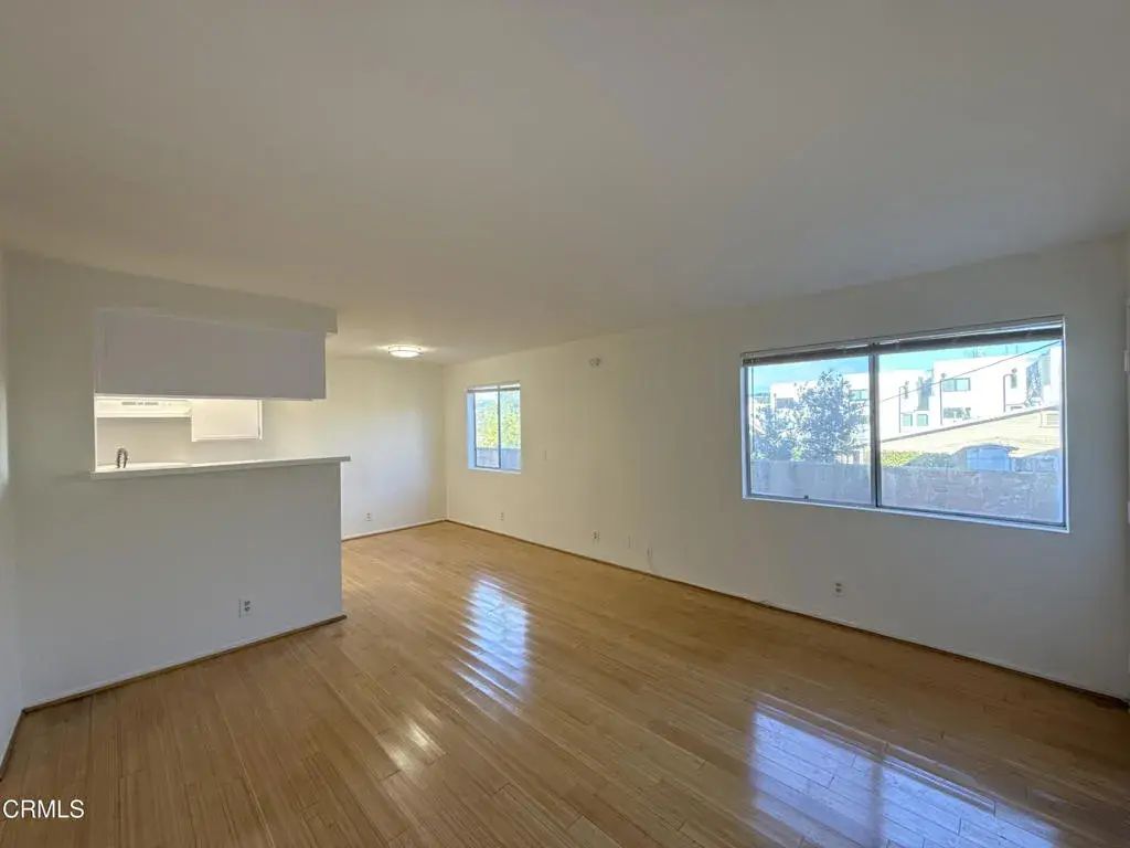 2305 Glendale Boulevard 102, Los Angeles