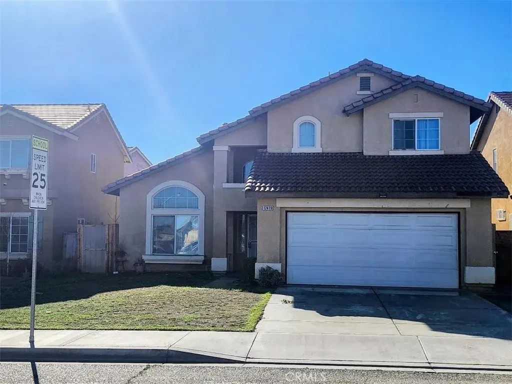 12419 Luna, Victorville