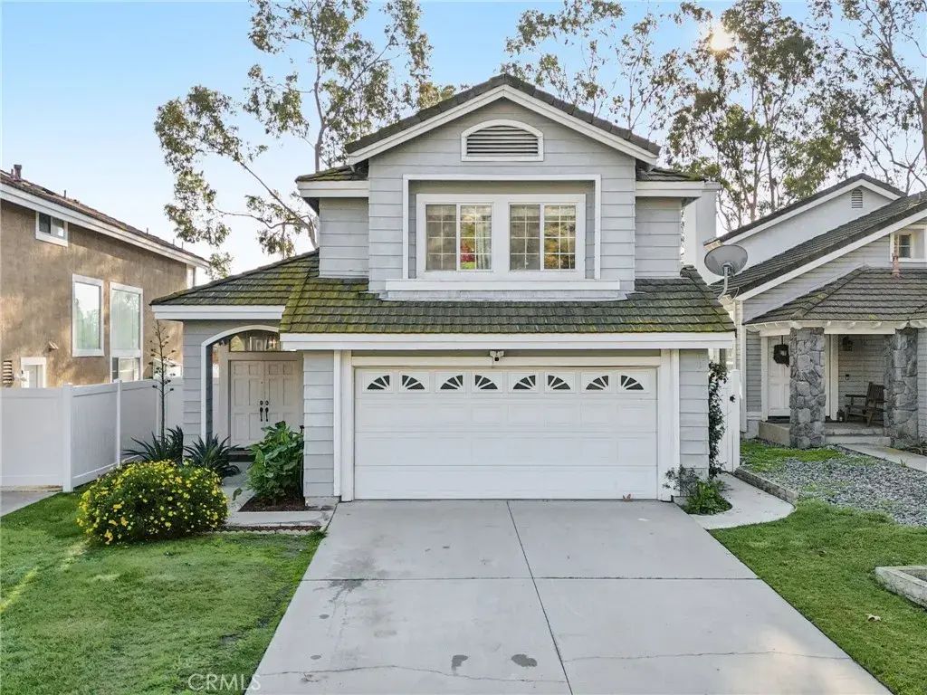 17586 Mountain Court, Riverside