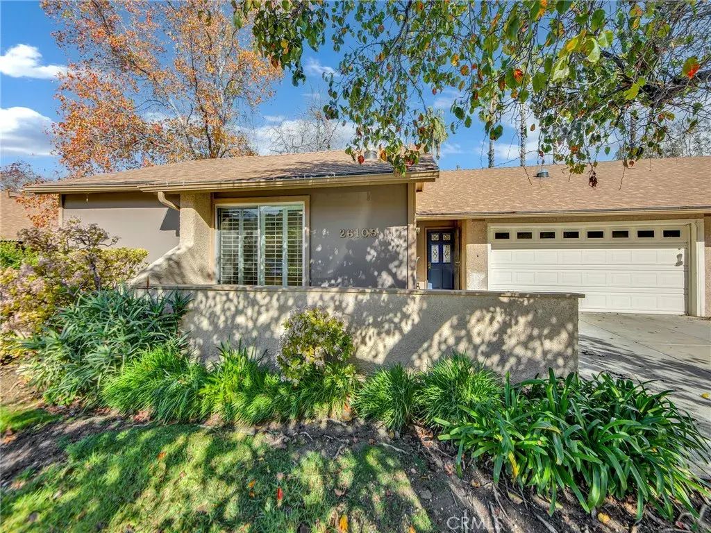 26109 Rainbow Glen, Newhall