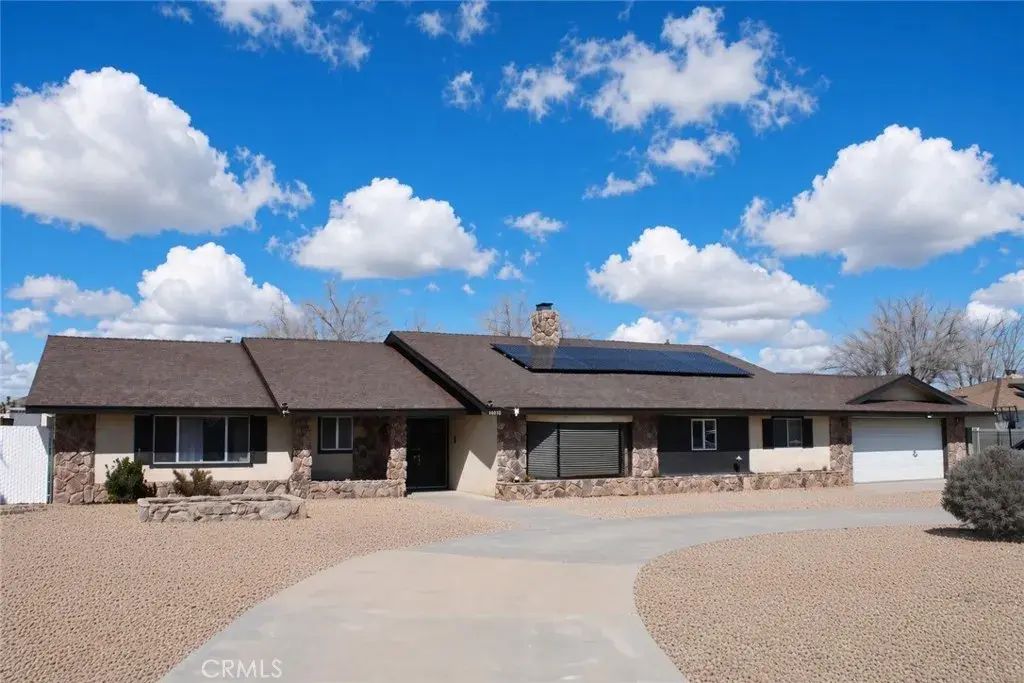 14010 Jicarilla Rd, Apple Valley