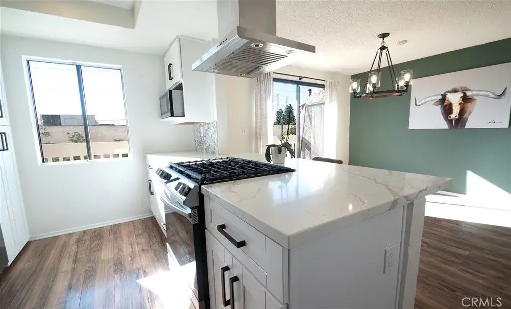 511 Meyer 8, Redondo Beach