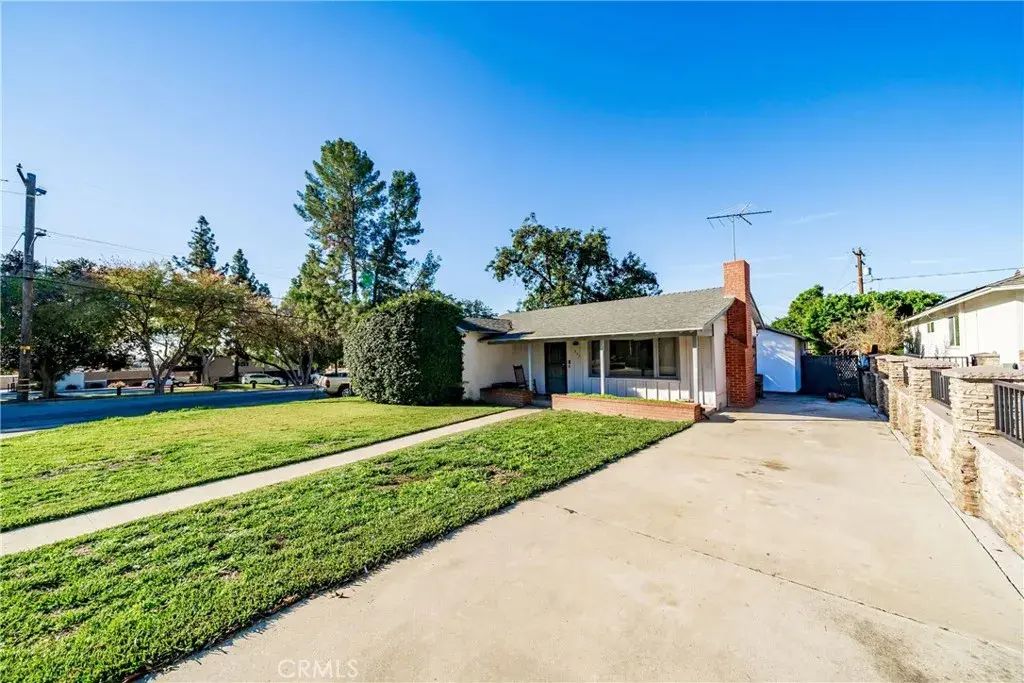 639 Terrado Drive, Monrovia
