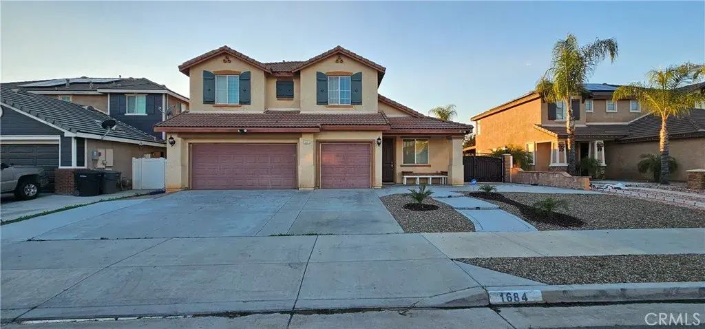 1684 Benton Way, Perris
