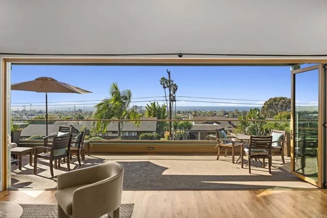 3354 Seacrest Drive, Carlsbad