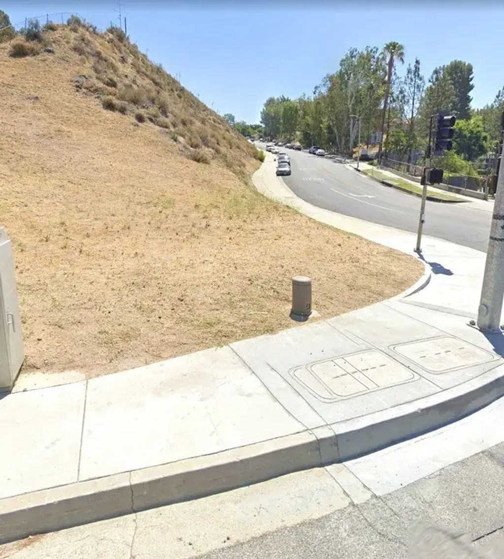 Seco, Saugus