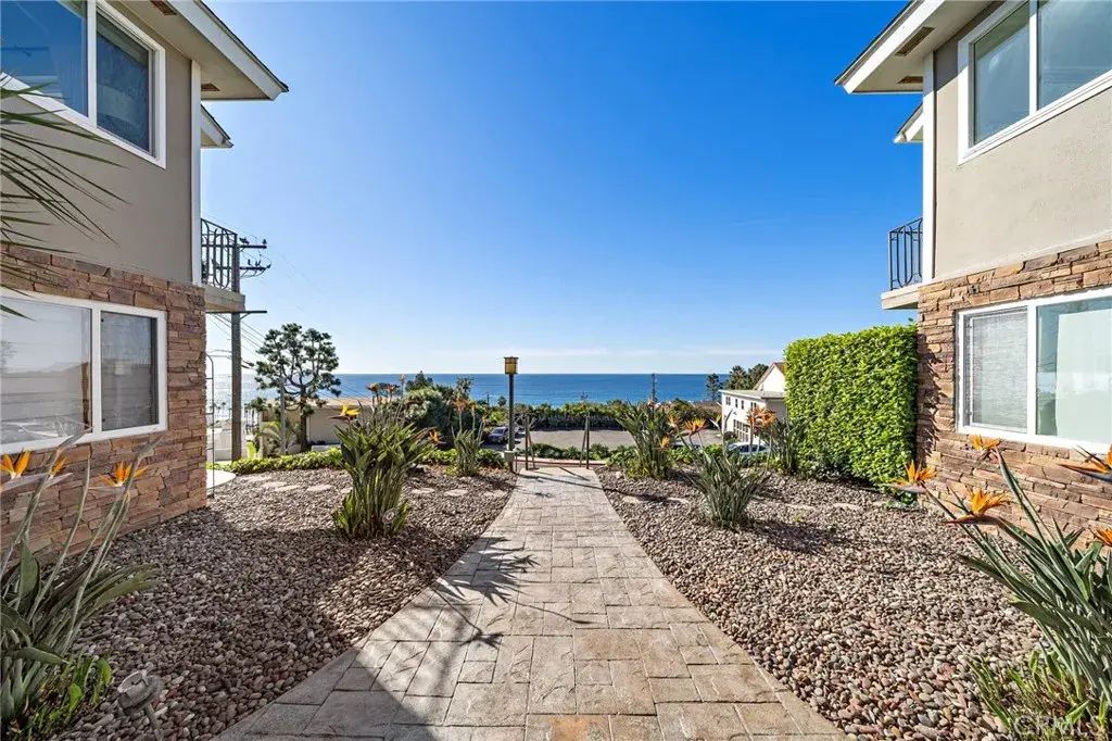 21711 Wesley D, Laguna Beach