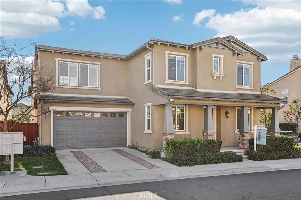 246 W Pebble Creek Ln, Orange