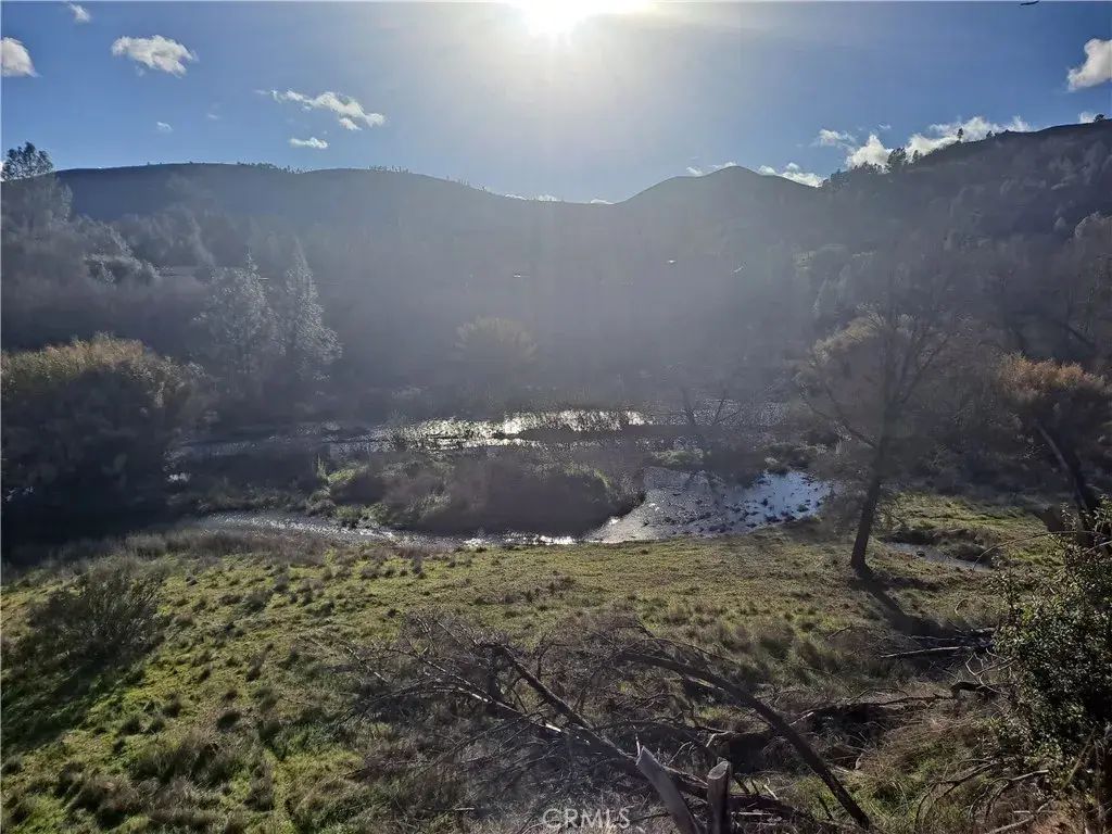 3329 Wolf Creek Road, Clearlake Oaks