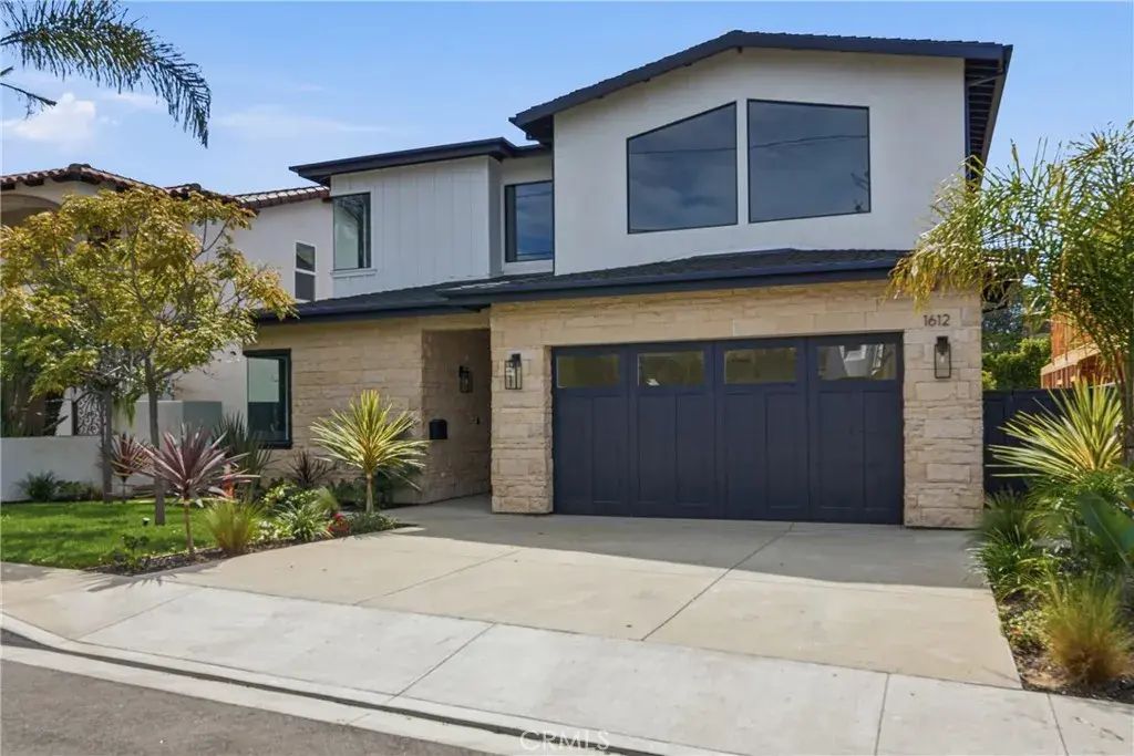 1612 Gates Avenue, Manhattan Beach