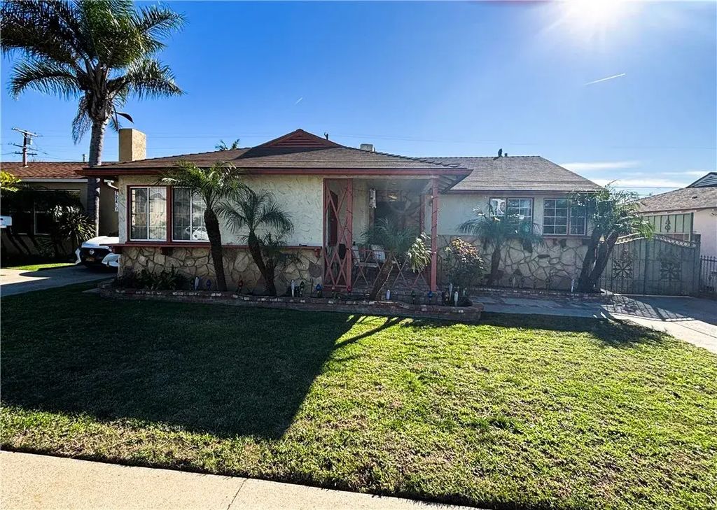 1658 W 109th Place, Los Angeles