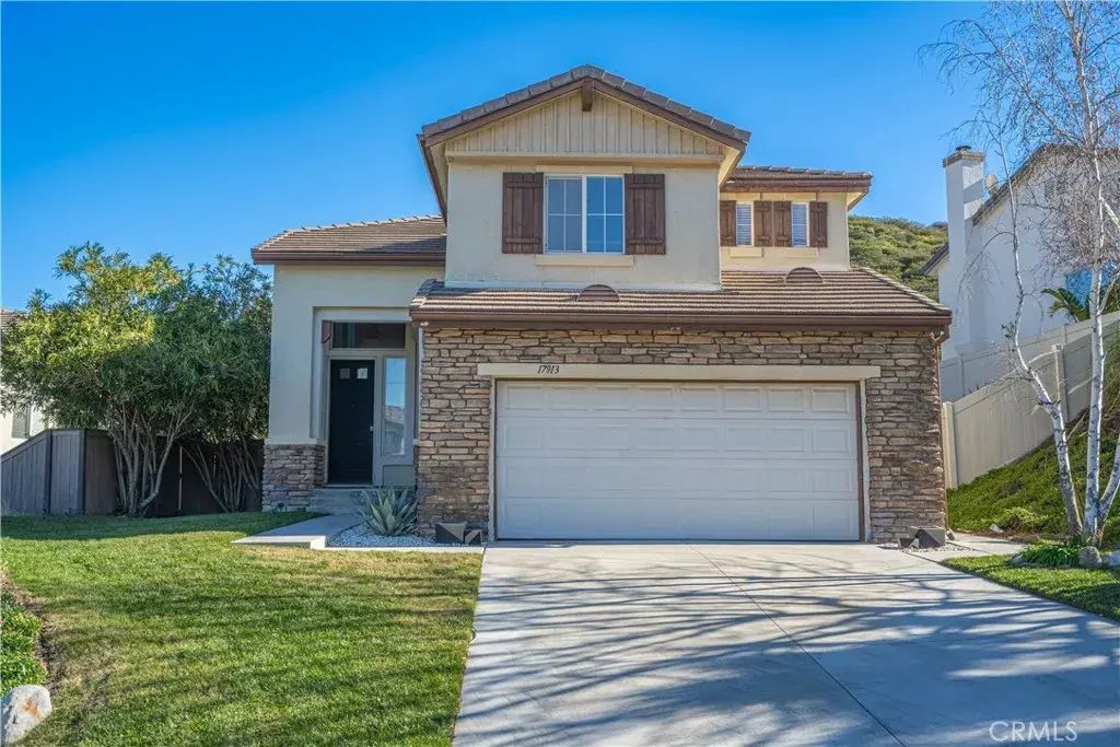 17913 Maplehurst Place, Canyon Country