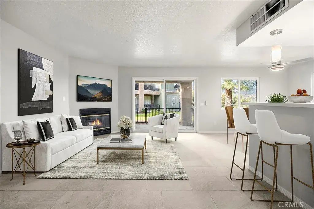 2616 Avenida Del Vista 104, Corona