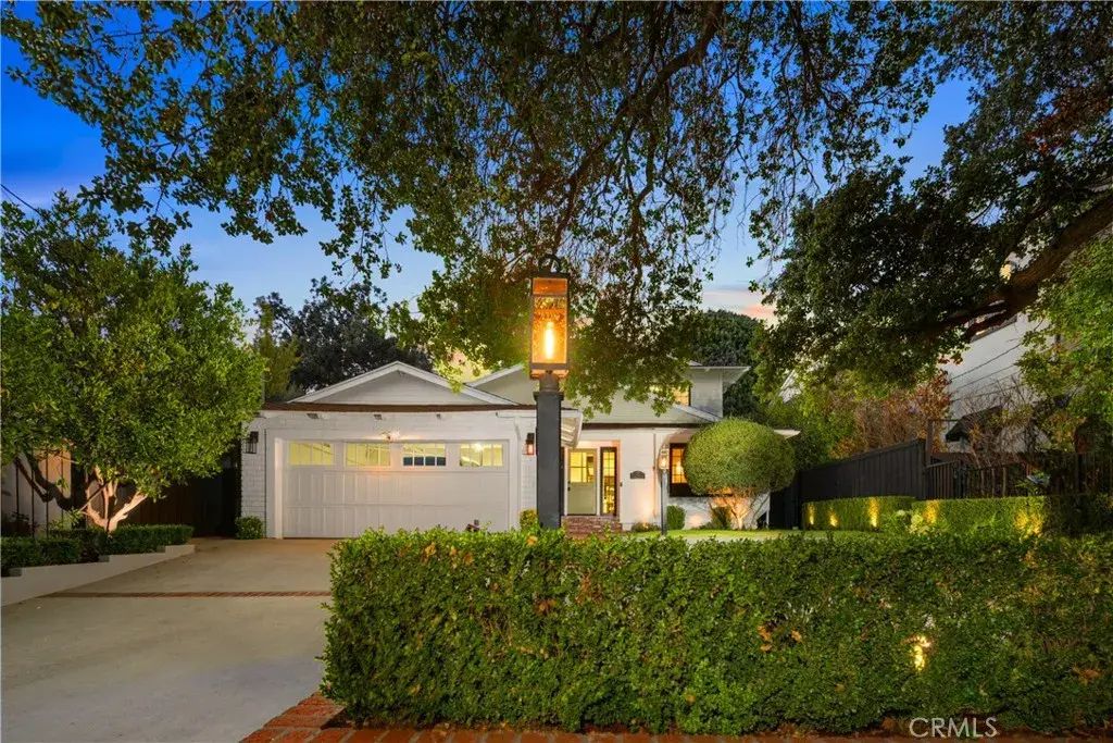 589 W Grandview Avenue, Sierra Madre