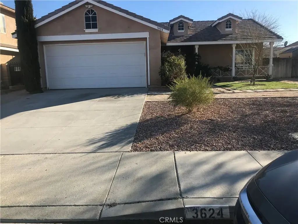 3624 Garnet, Rosamond