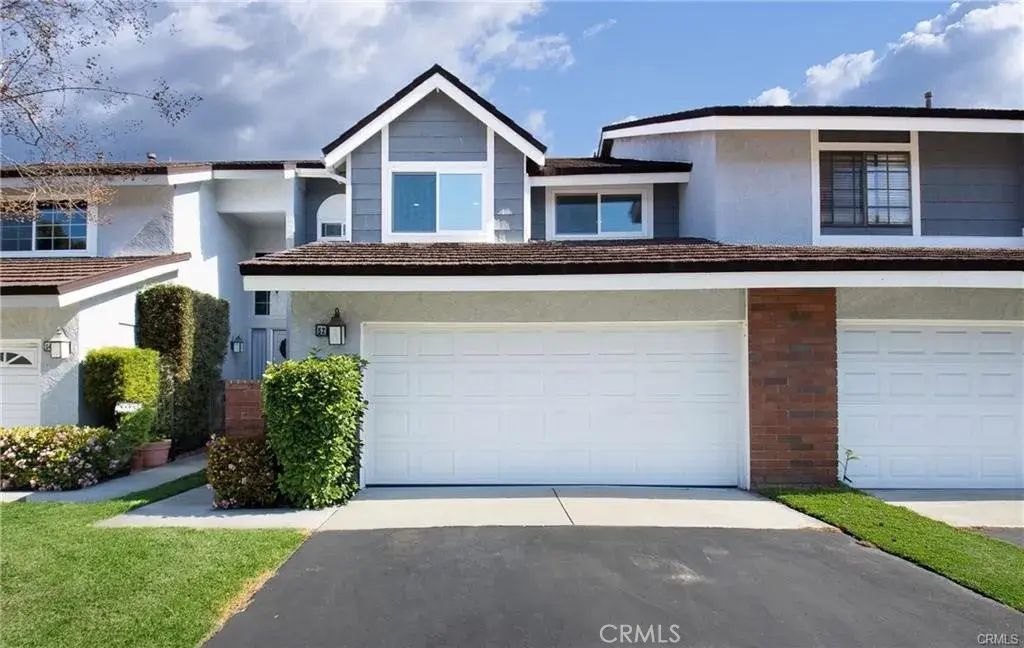 52 Weepingwood, Irvine