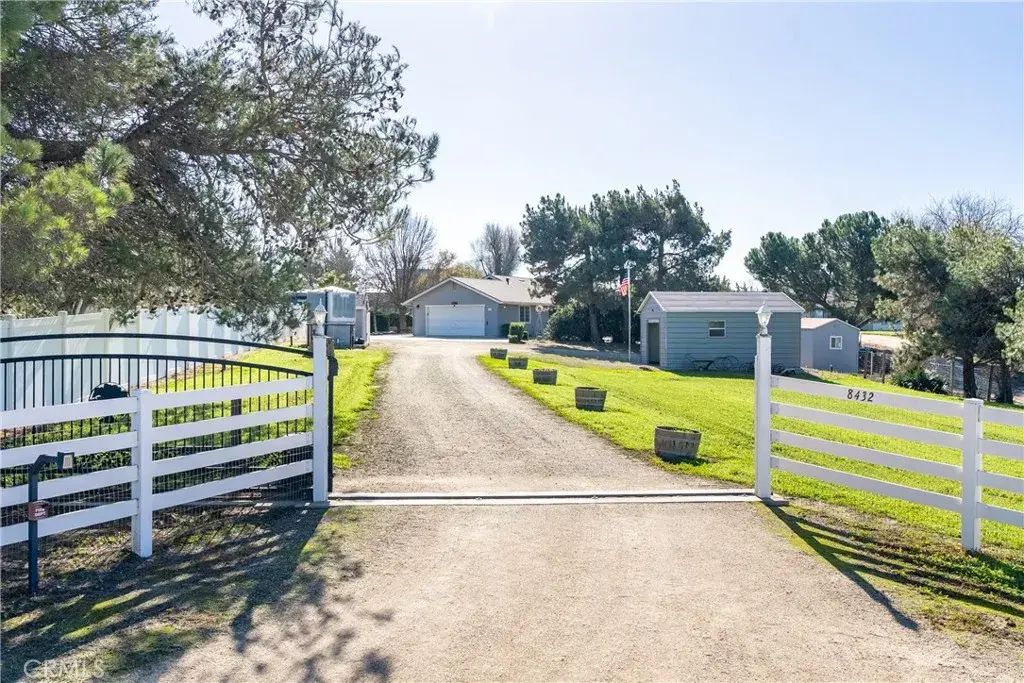 8432 Settlers Place, Paso Robles
