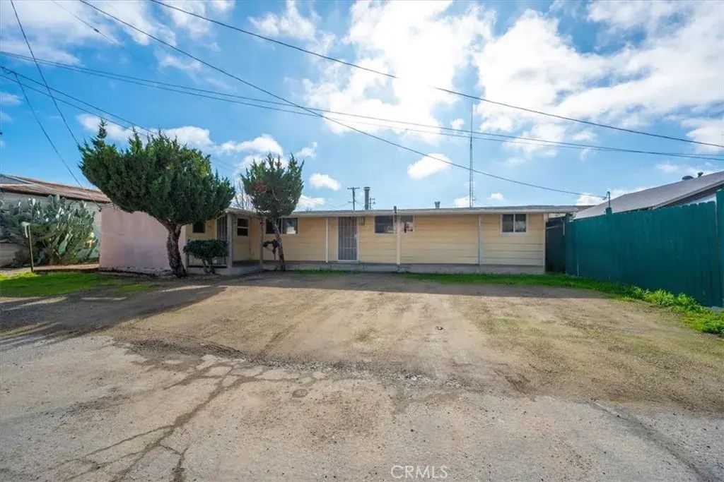 346 12th, San Miguel