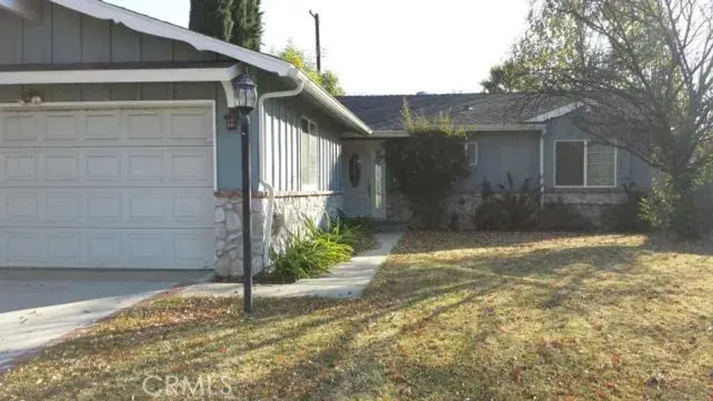 23466 Friar, Woodland Hills