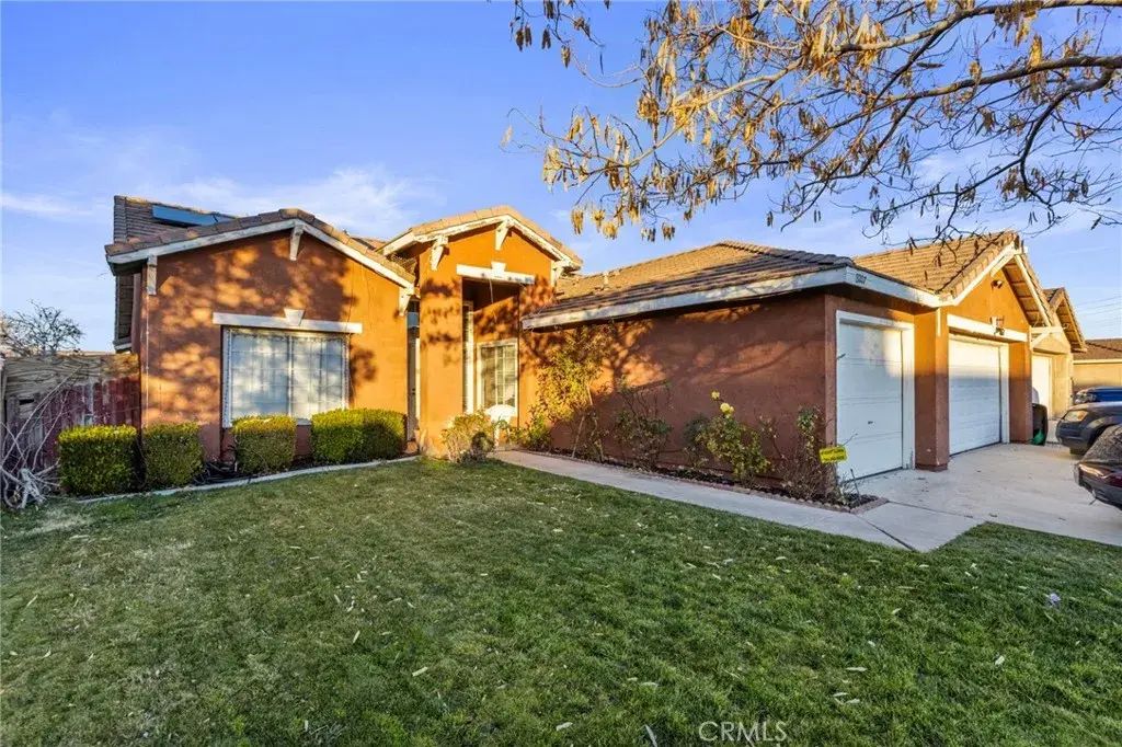 13207 Fordham Circle, Victorville