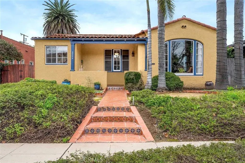 3755 Olive, Long Beach