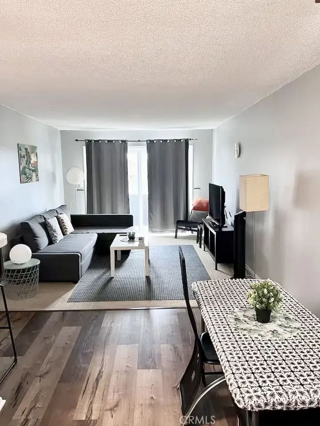 5585 E Pacific Coast Highway 343, Long Beach