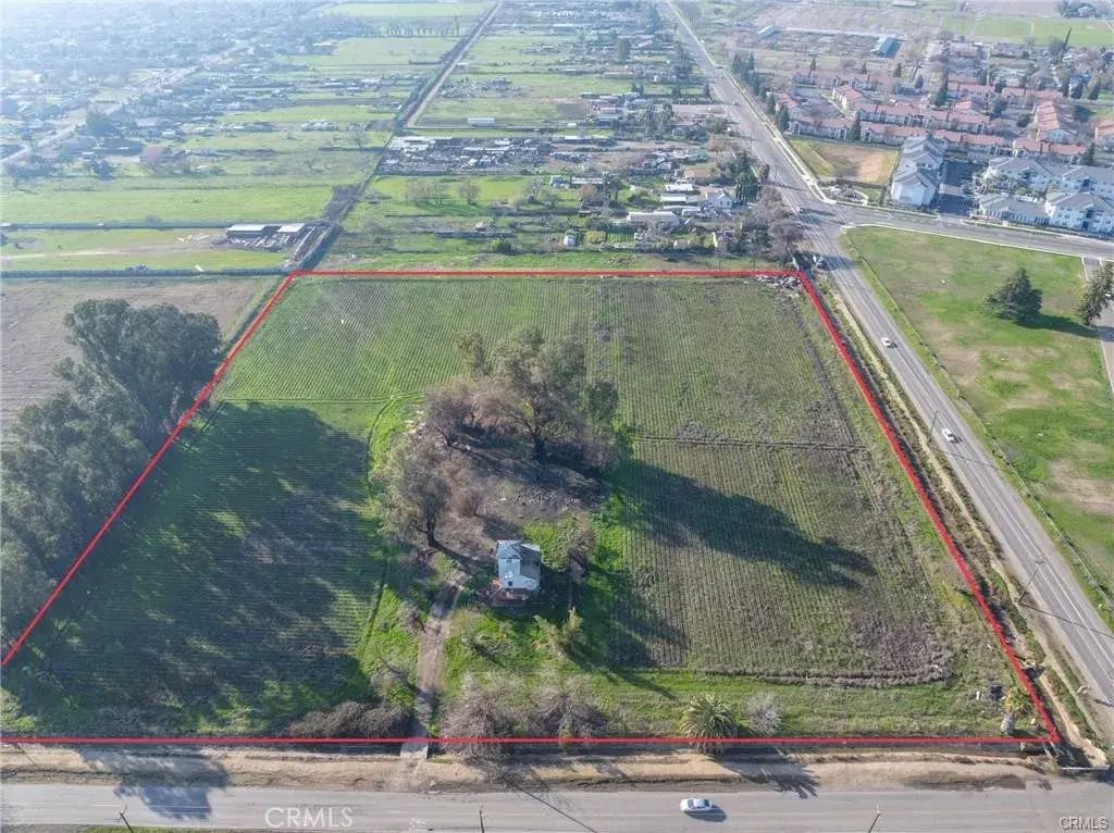 71 Tyler, Merced