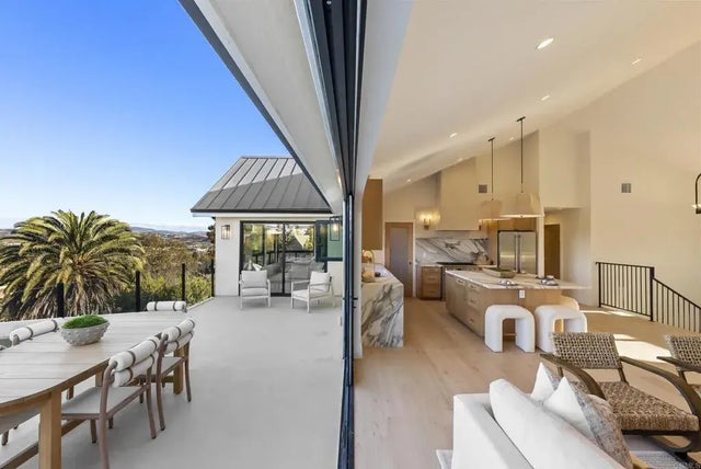 3920 Holly Brae, Carlsbad