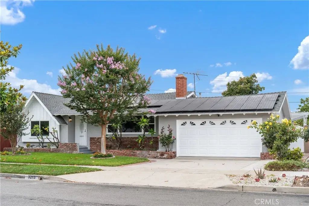 3213 W Sunview Drive, Anaheim
